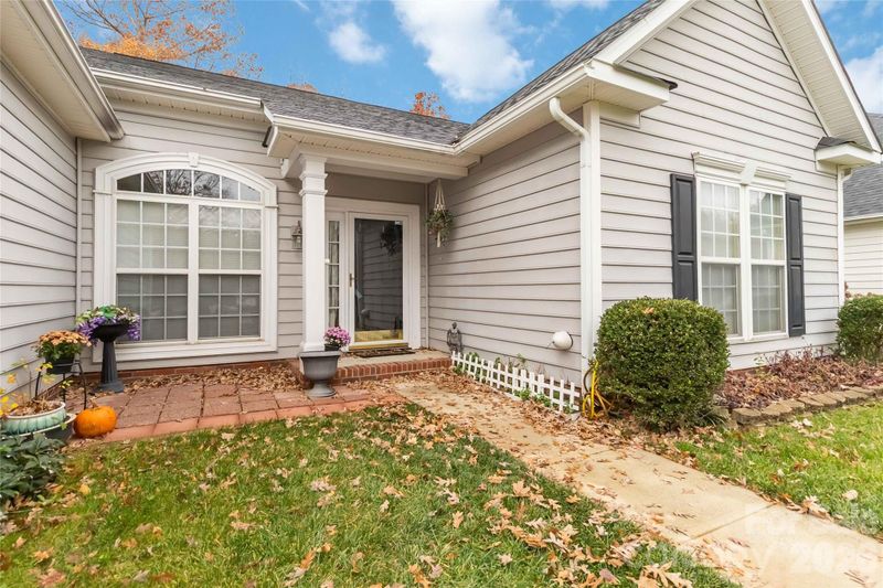 1002 Lavenham Pl, Indian Trail, NC 28079