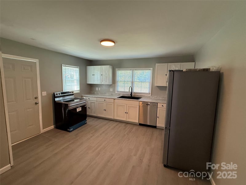 837 Sikes Mill Rd, Monroe, NC 28110