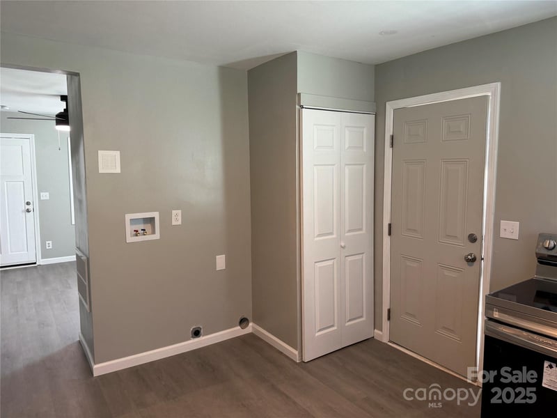 837 Sikes Mill Rd, Monroe, NC 28110