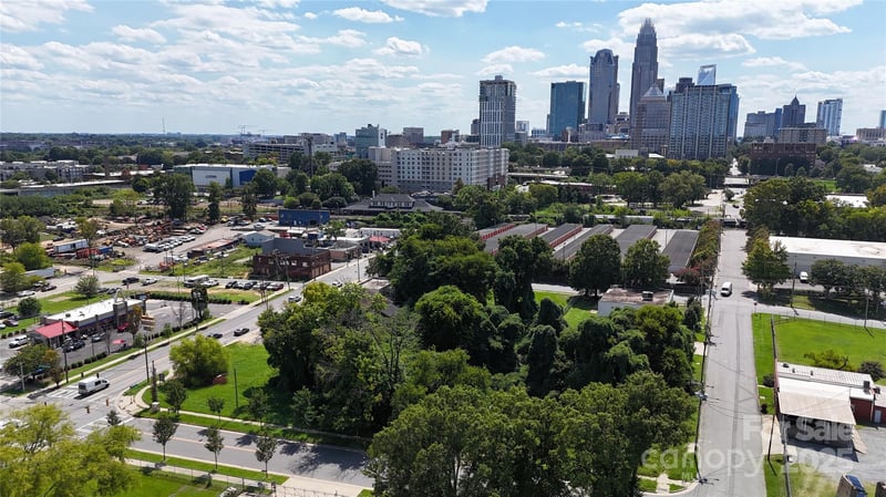 1113 N Tryon St, Charlotte, NC 28206