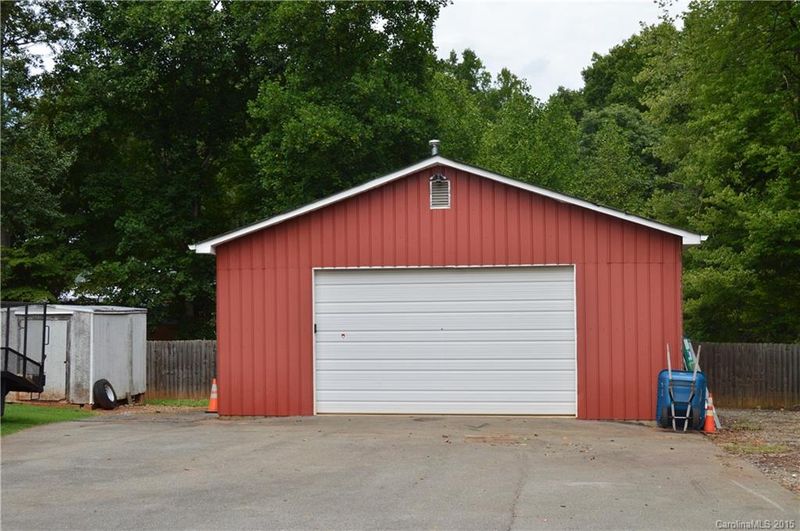 717 Martha Ave, Lowell, NC 28098