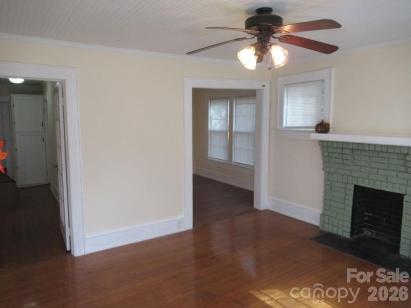 1109 E Main St, Maiden, NC 28650