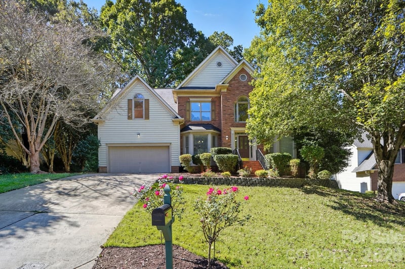 8016 Painted Pony Ct, Charlotte, NC 28269