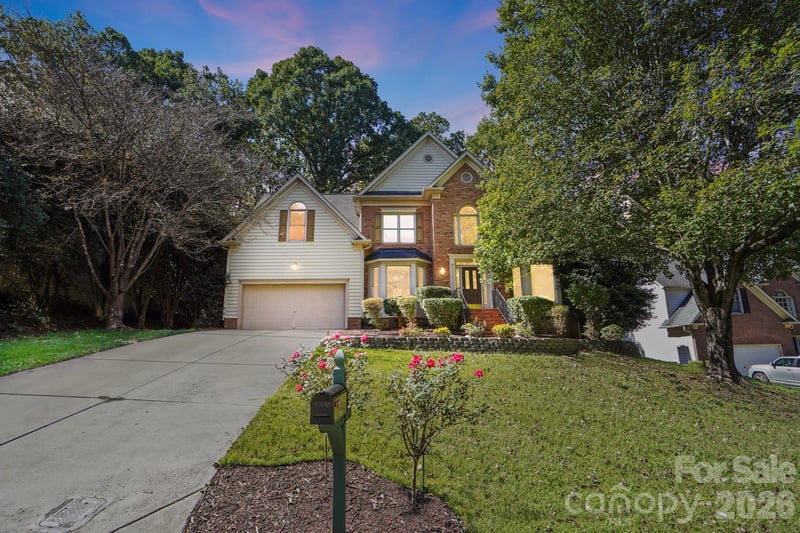 8016 Painted Pony Ct, Charlotte, NC 28269