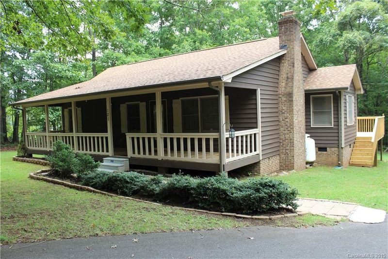 121 Bud Ballard Ln, Dallas, NC 28034