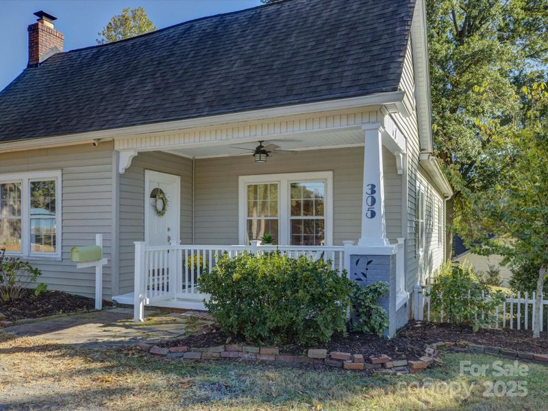 305 Park Dr, Fort Mill, SC 29715