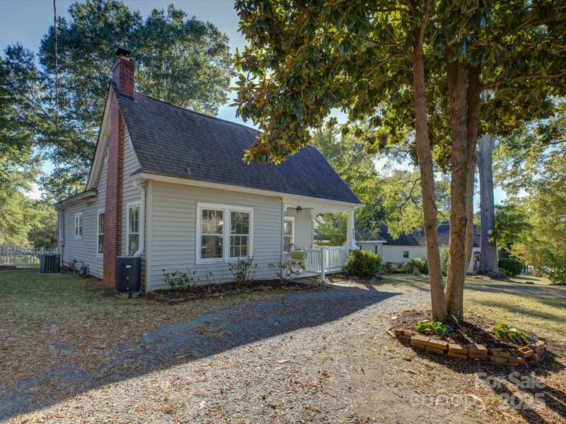 305 Park Dr, Fort Mill, SC 29715