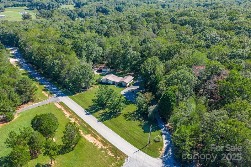 1514 Ring Tail Rd, Claremont, NC 28610