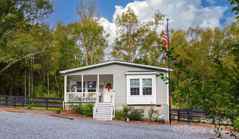 4575 Cureton Ferry Rd, Catawba, SC 29704