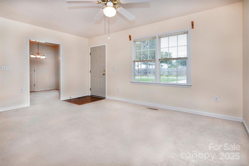 1327 Hidden Valley Dr, Concord, NC 28027