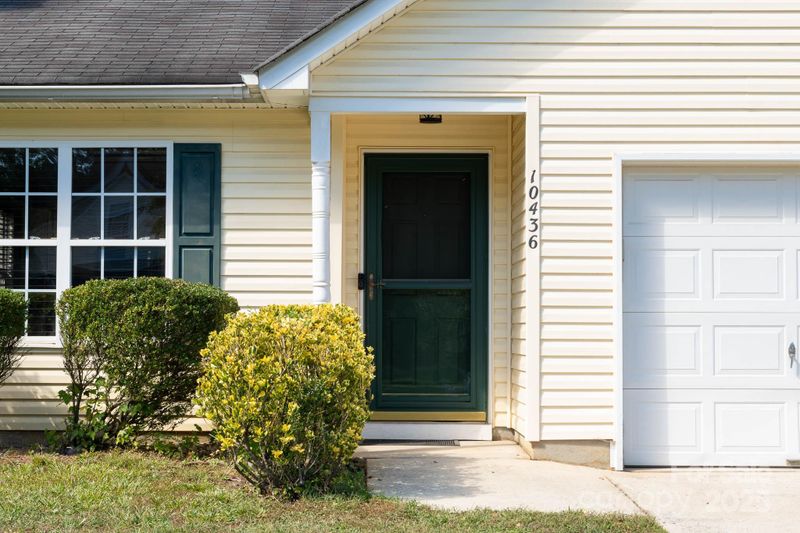 10436 Gold Pan Rd, Charlotte, NC 28215