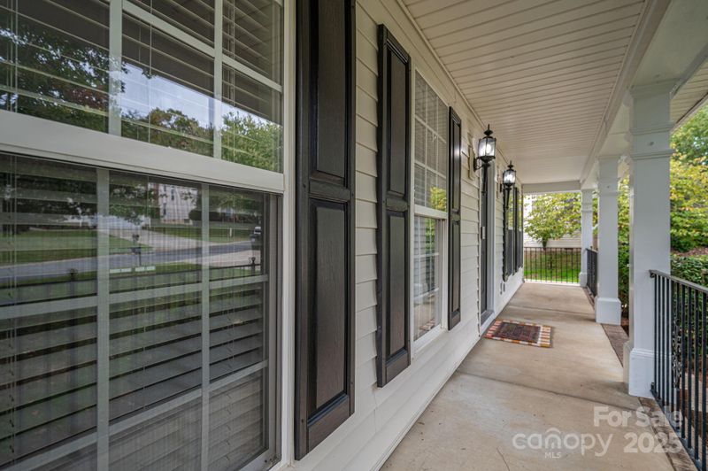 4920 Summerside Dr, Clover, SC 29710