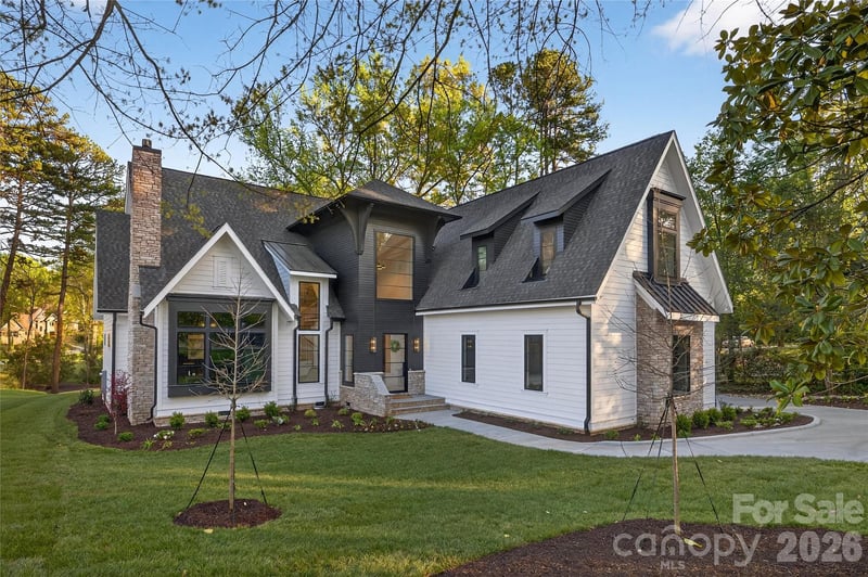 1209 Meadowood Ln, Charlotte, NC 28211