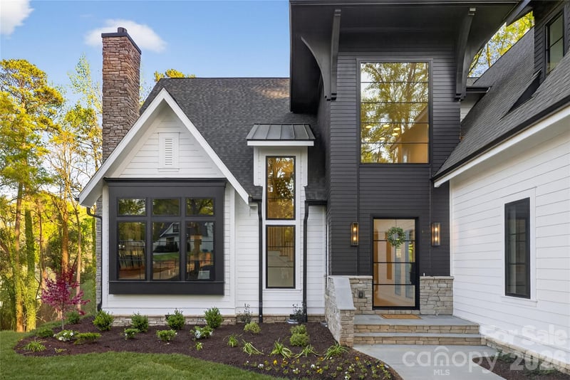 1209 Meadowood Ln, Charlotte, NC 28211