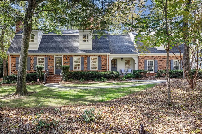 5601 Mcalpine Farm Rd, Charlotte, NC 28226