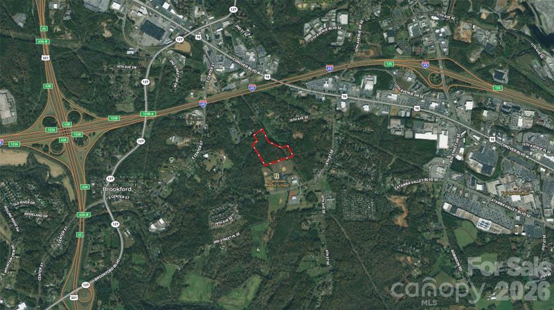 1539 1st Street Pl SE, Hickory, NC 28602