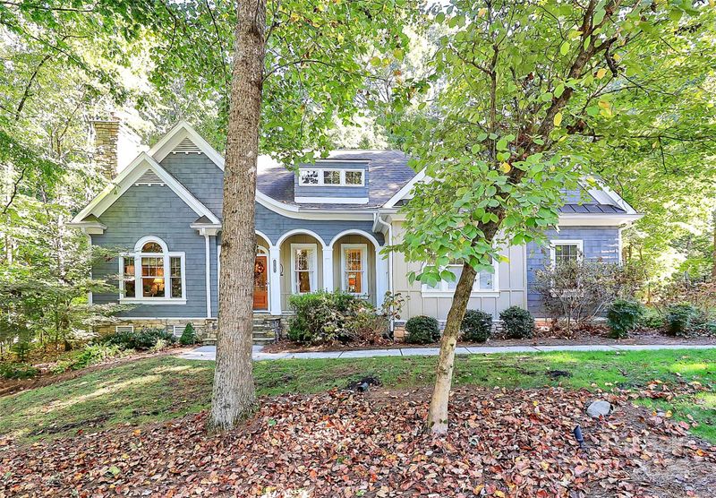 6761 Fox Ridge Cir, Davidson, NC 28036