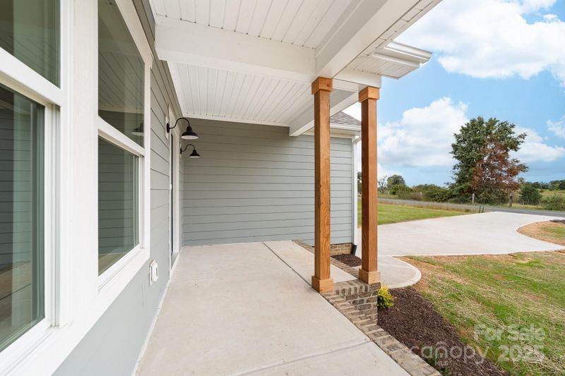 6203 Flay Rd, Cherryville, NC 28021
