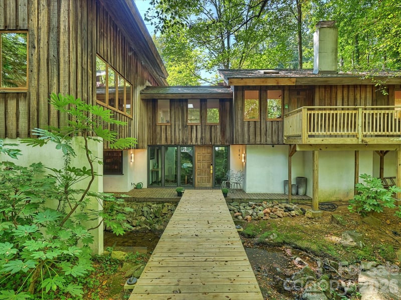 5624 Glenkirk Rd, Charlotte, NC 28210