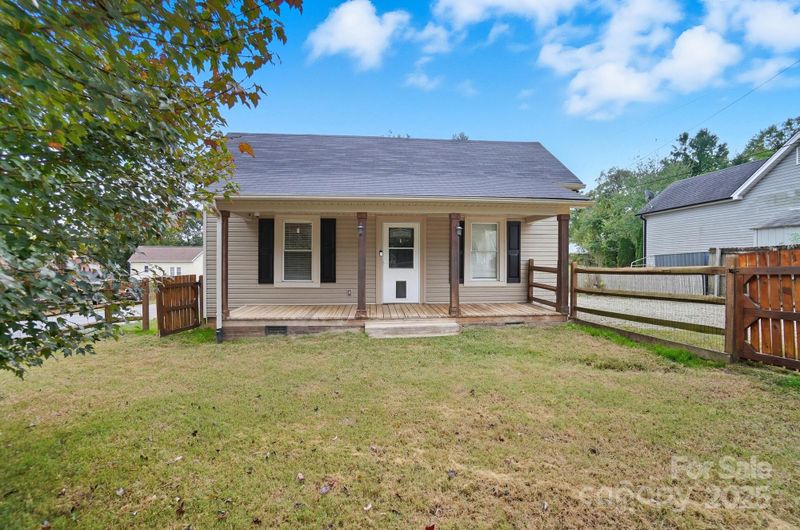64 Robinson Dr SW, Concord, NC 28027