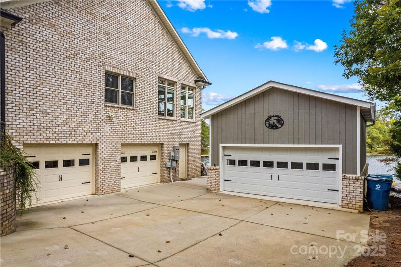 4322 Circle Dr, Claremont, NC 28610
