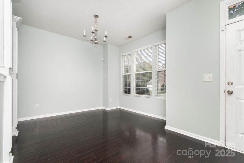 7367 Laurel Valley Rd, Charlotte, NC 28273