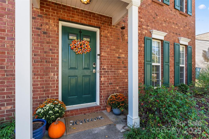 7633 Nicolette Ct, Charlotte, NC 28215