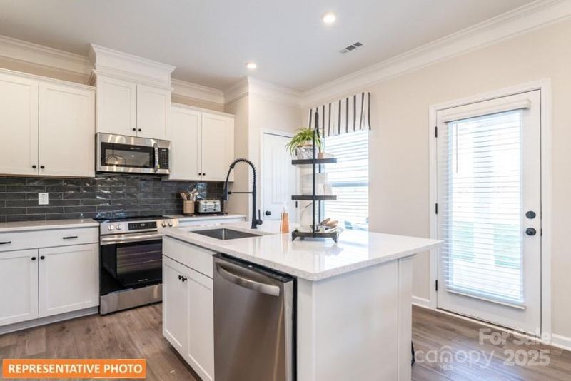 5526 Arnold Way, Concord, NC 28025