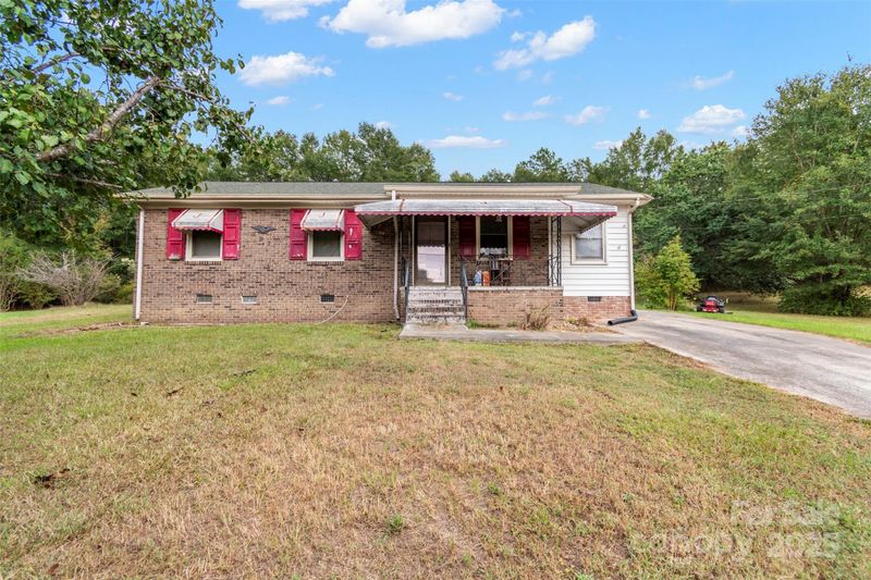 337 Willow Oak Cir, Lancaster, SC 29720