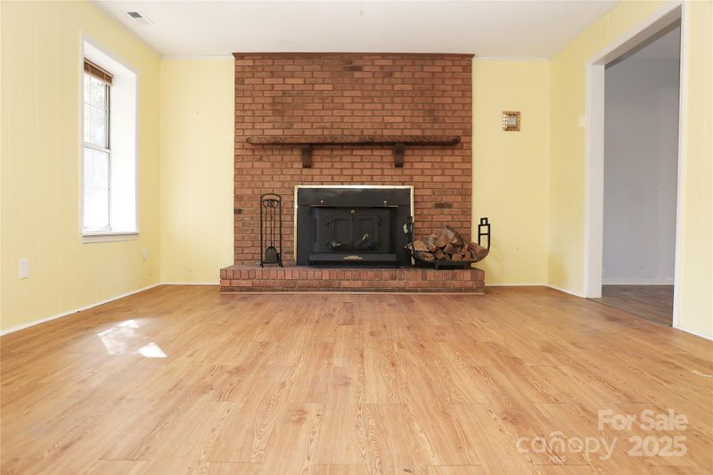 910 E Fourth Ave, Gastonia, NC 28054