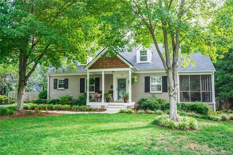 1549 Lynway Dr, Charlotte, NC 28203