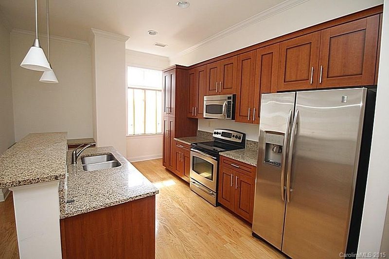 230 Tryon St #1108, Charlotte, NC 28202