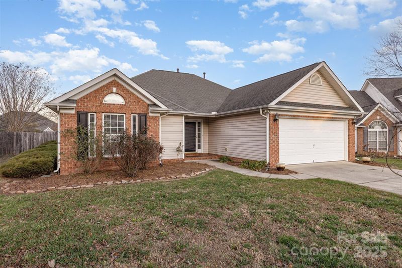 1514 Williamsburg Ln, Monroe, NC 28110
