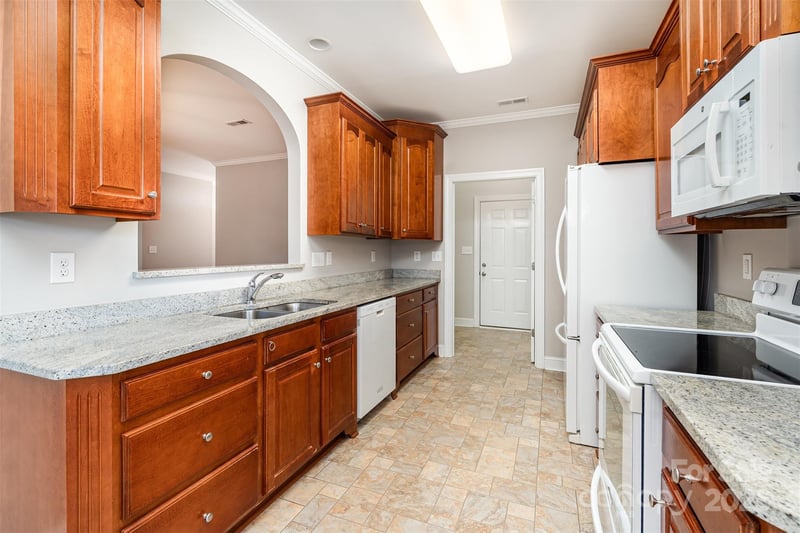 327 River Birch Dr, Salisbury, NC 28146