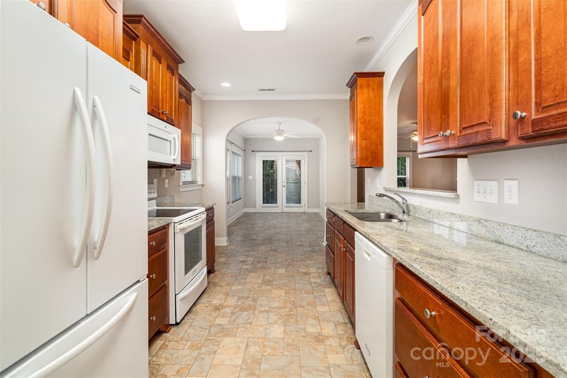327 River Birch Dr, Salisbury, NC 28146
