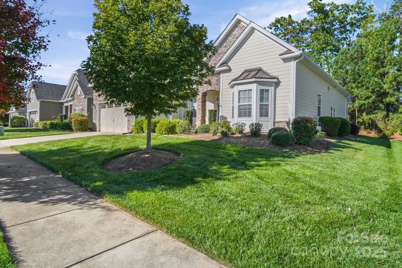 5326 Casper Dr, Charlotte, NC 28214