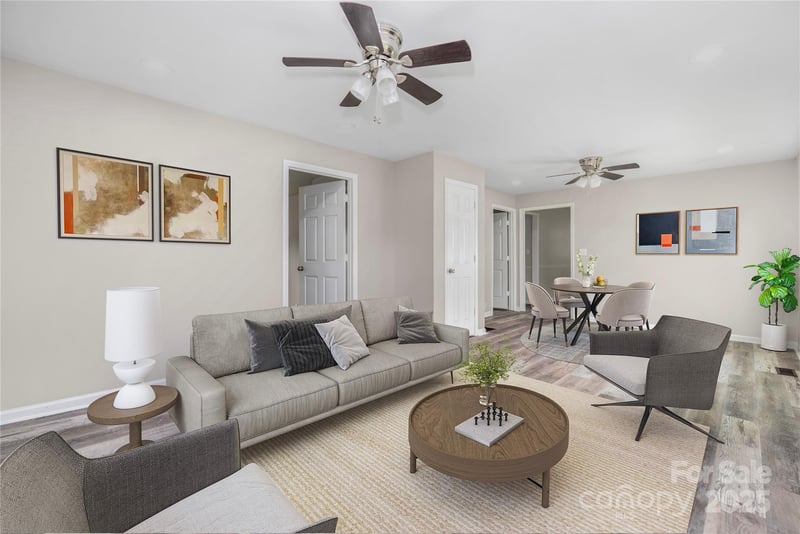 633 N Main St, Stanley, NC 28164