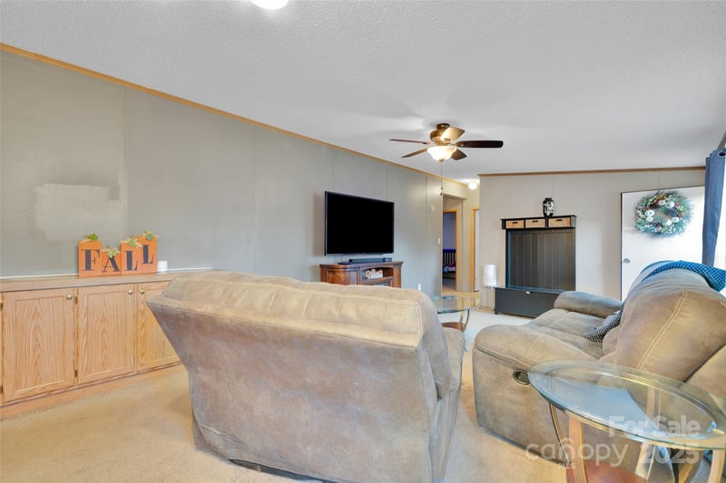 2824 Harmony Hw, Harmony, NC 28634