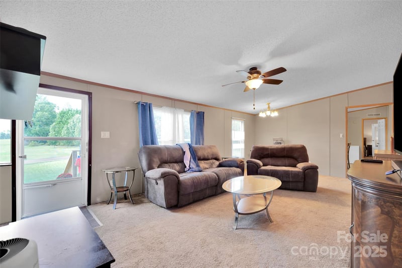 2824 Harmony Hw, Harmony, NC 28634