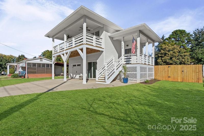 130 Mainview Dr, Mooresville, NC 28117