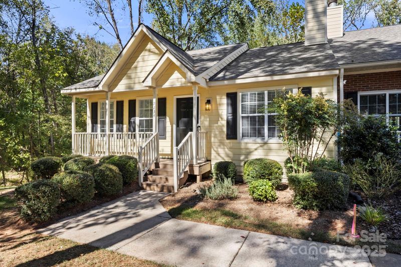 9234 Arbourgate Meadows Ln, Charlotte, NC 28277
