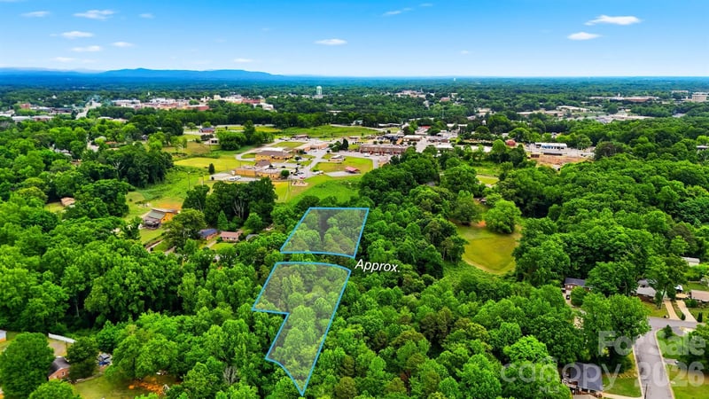 550 - 553 7th St SE, Hickory, NC 28602