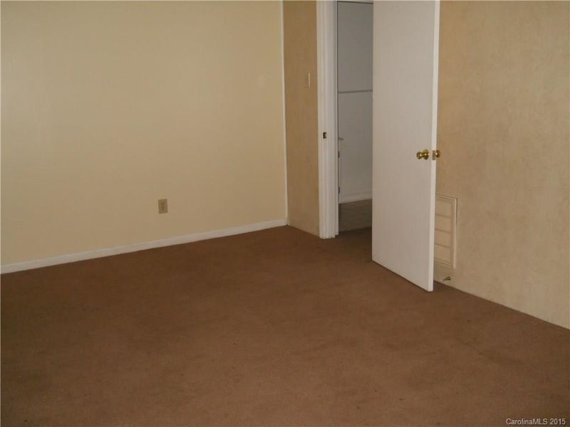 718 Maple Ave E #Apartment D, Gastonia, NC 28054