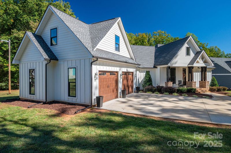 2616 Lee Lawing Rd, Lincolnton, NC 28092