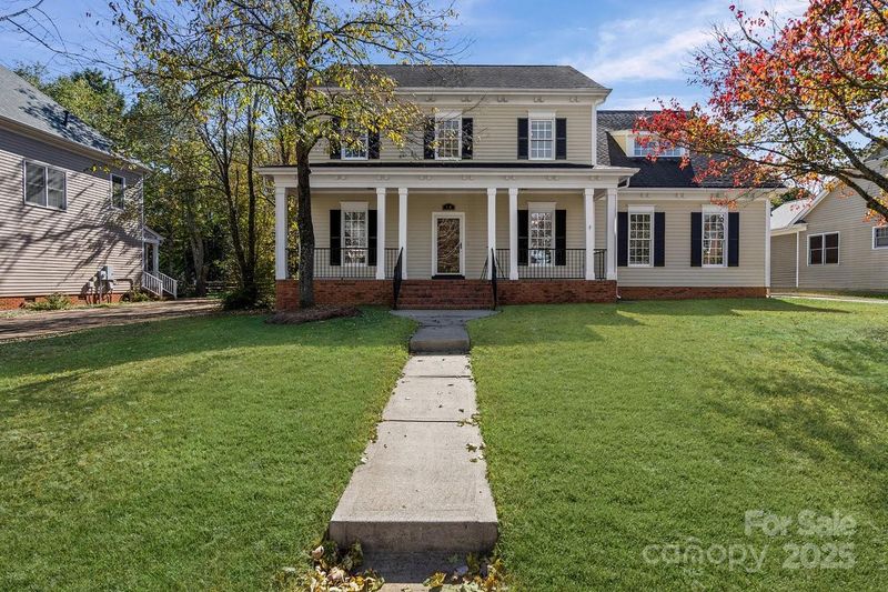 200 N Downing St, Davidson, NC 28036