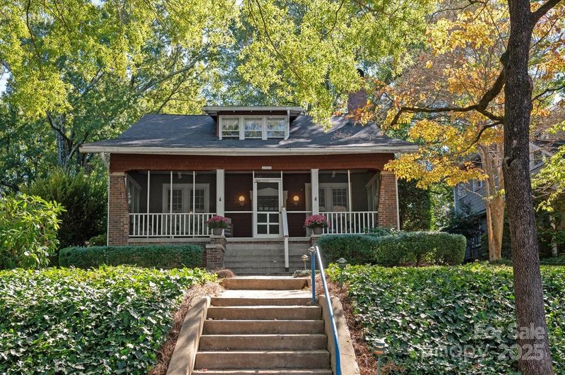 2026 Dartmouth Pl, Charlotte, NC 28207
