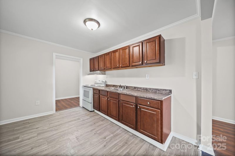 1426 Beechwood Dr, Gastonia, NC 28052