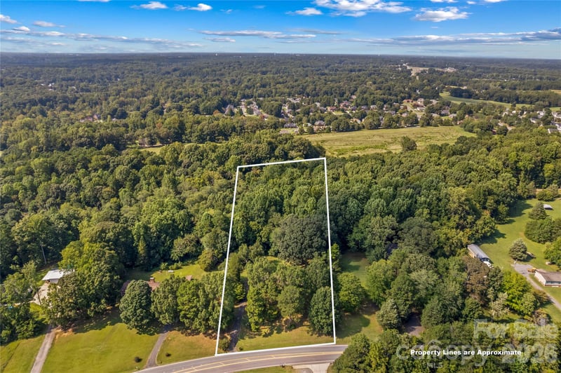 265 Rocky River Rd, Mooresville, NC 28115