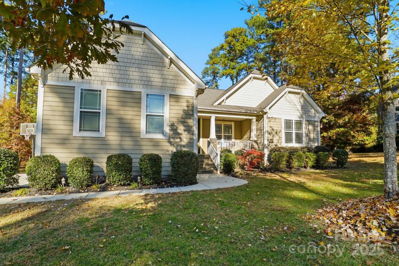 121 Skip Jack Point Ct, Mooresville, NC 28117