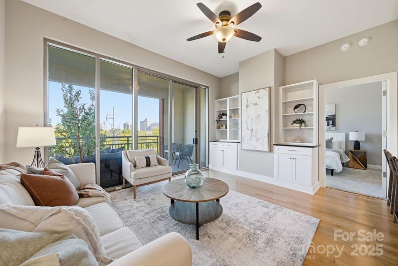 701 Royal Ct #309, Charlotte, NC 28202